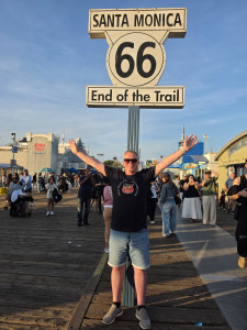 🎉 Legendární Route 66 slaví 100 let. Dnes začínáme 🙂